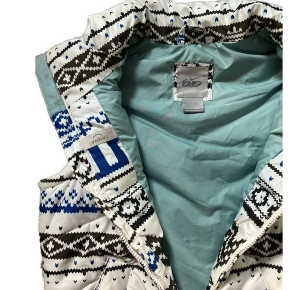 Nike 6.0 Puffer Vest - Picture 4 of 5